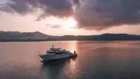 Kapal survei untuk dijual