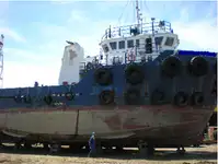 Kapal penarik dijual