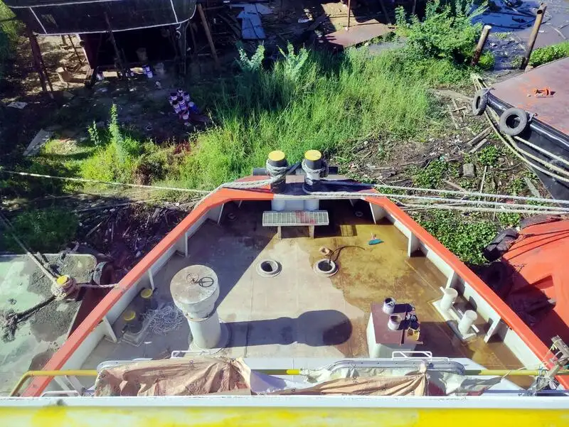 Kapal tunda untuk dijual