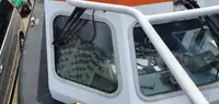 Kapal patroli untuk dijual