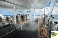 Kapal penumpang untuk dijual