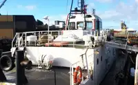 Kapal penarik dijual