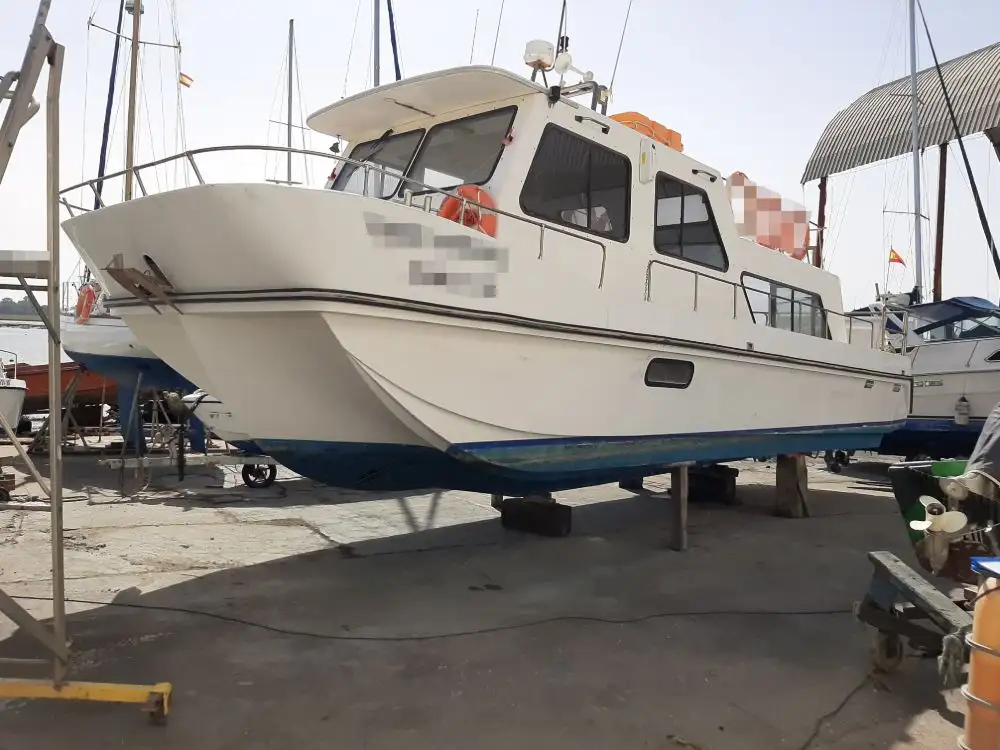 Kapal kru untuk dijual