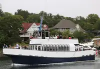 Kapal pesiar untuk dijual