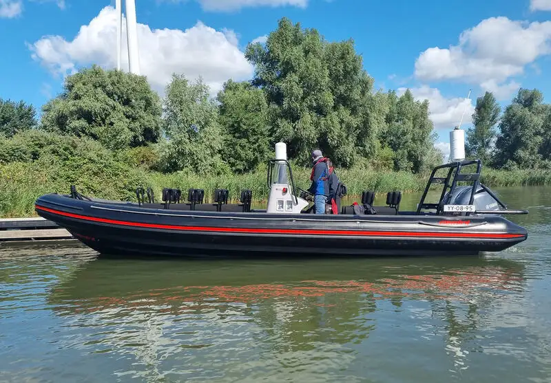 Kapal kontainer untuk dijual