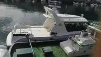 Kapal kru untuk dijual