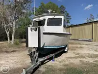 Kapal patroli dijual
