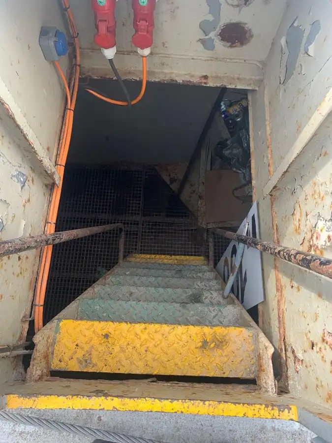 Kapal tunda untuk dijual