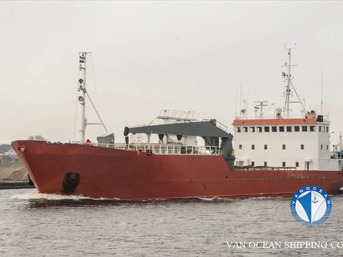 Kapal pendingin untuk dijual
