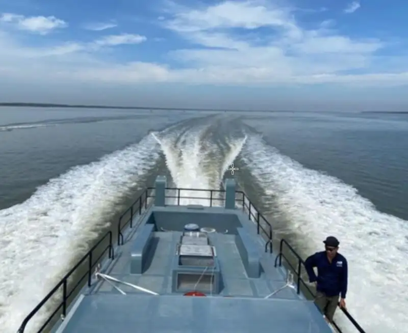 Kapal kru untuk dijual