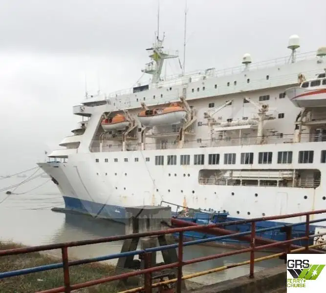 Kapal pesiar untuk dijual