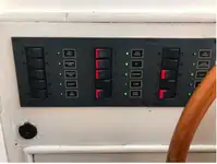 Kapal pesiar untuk dijual