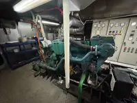 Kapal feri untuk dijual