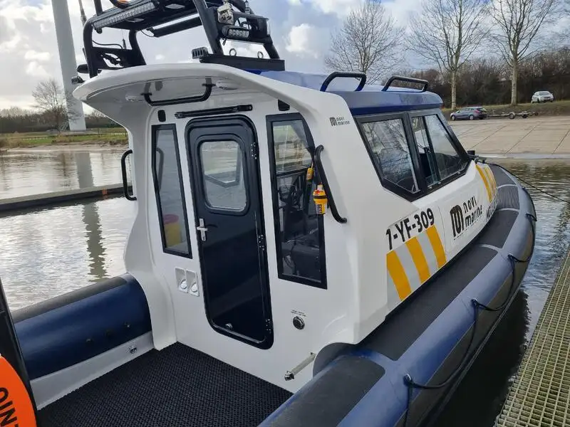 Kapal kontainer untuk dijual