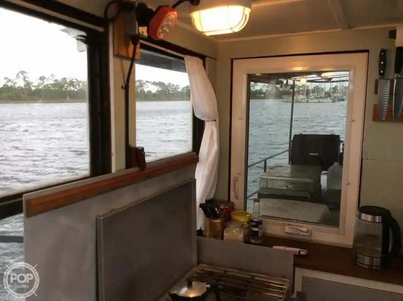 Kapal tunda untuk dijual