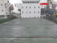 Kapal pengangkut barang curah untuk dijual