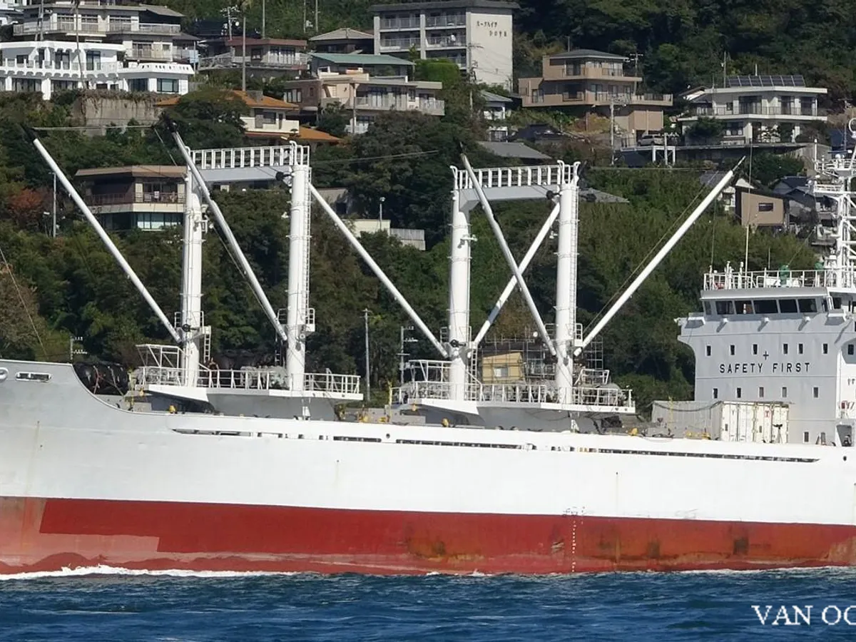 Kapal pendingin untuk dijual