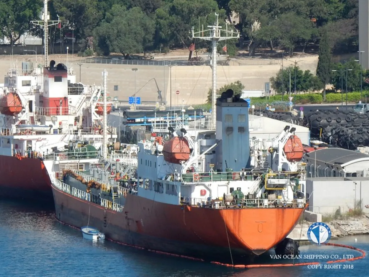 Kapal tanker minyak/kimia untuk dijual