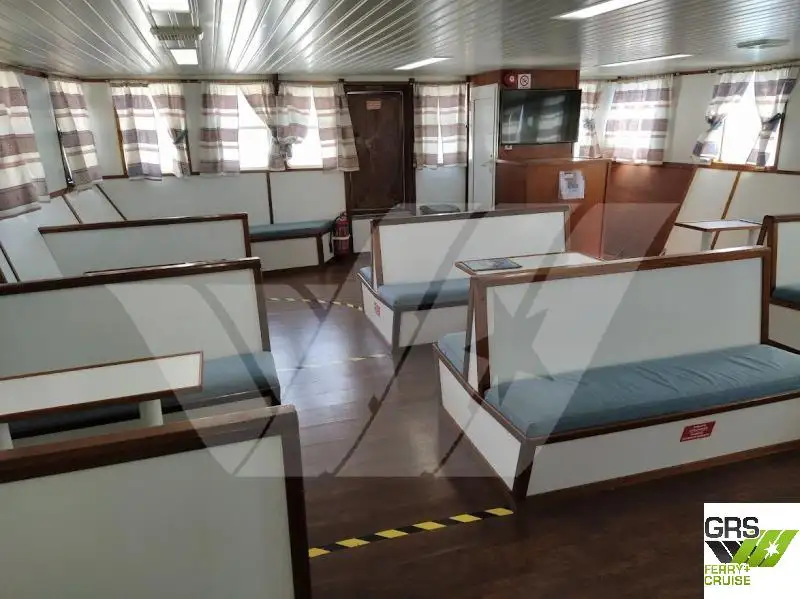 Kapal pesiar untuk dijual