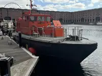 Kapal pandu untuk dijual