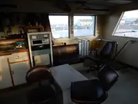 Kapal pesiar untuk dijual