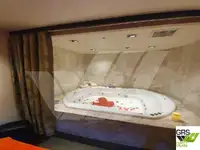 Kapal pesiar untuk dijual