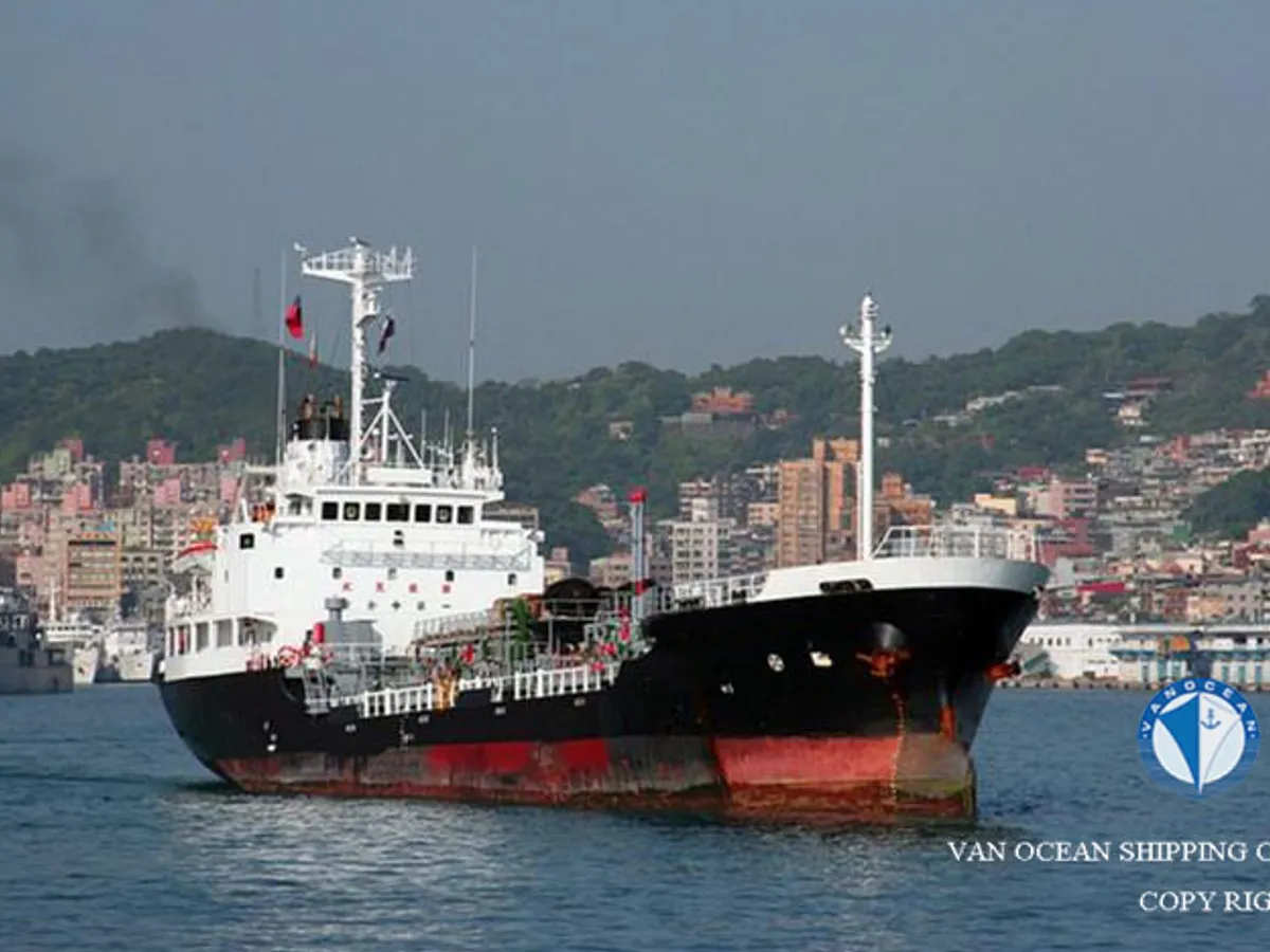 Kapal tanker minyak/kimia untuk dijual