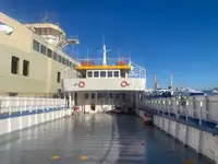 Kapal feri untuk dijual