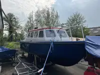 Kapal patroli dijual