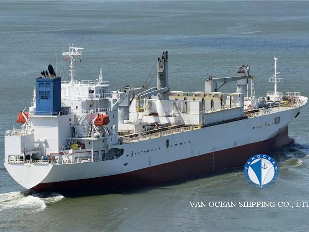 Kapal pendingin untuk dijual