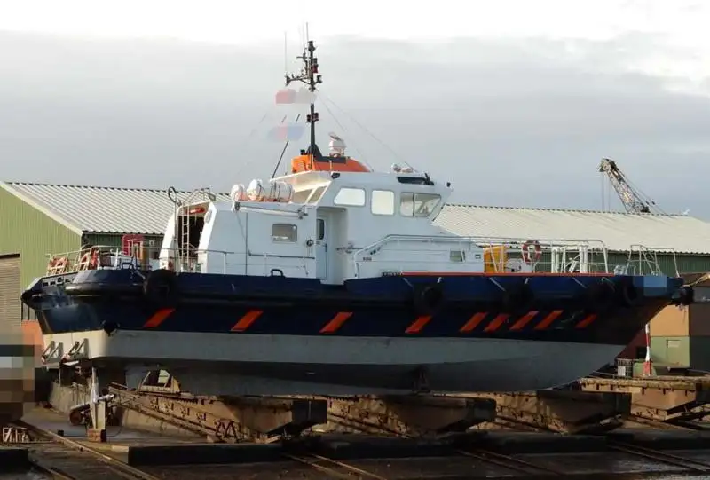 Kapal kru untuk dijual