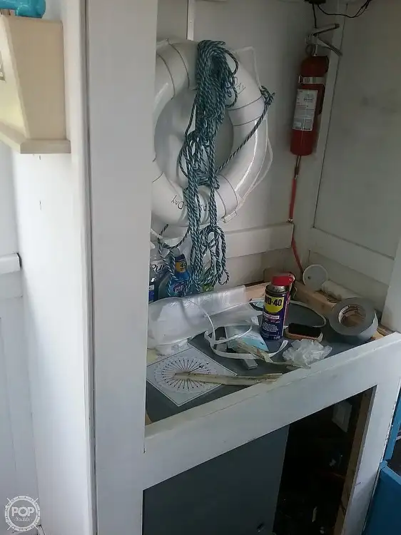 Kapal feri untuk dijual
