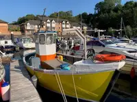 Trawler dijual
