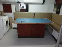 Kapal kontainer untuk dijual