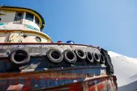 Kapal penarik dijual