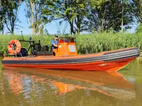 Perahu karet kaku untuk dijual