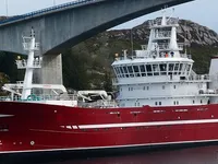 Kapal pukat untuk dijual