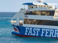 Kapal feri untuk dijual