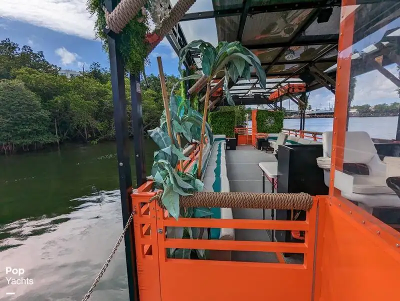 Kapal pesiar untuk dijual
