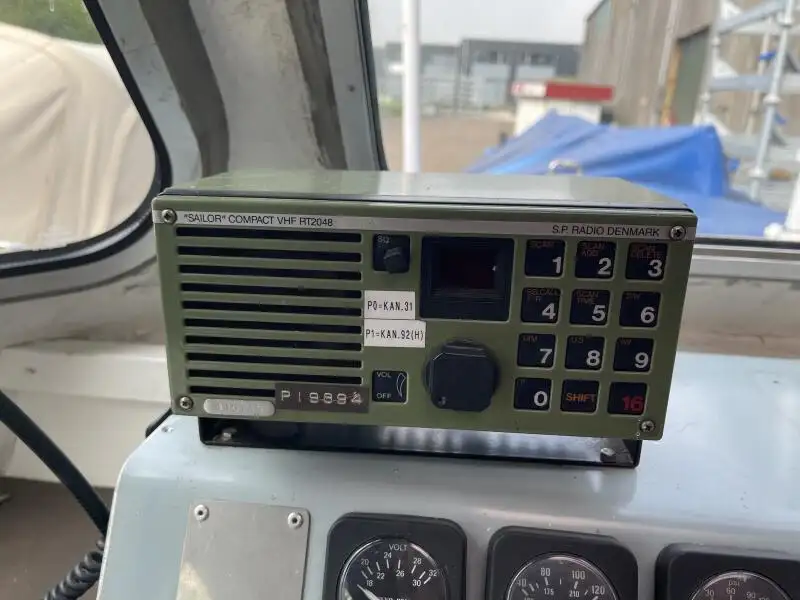 Kapal patroli untuk dijual