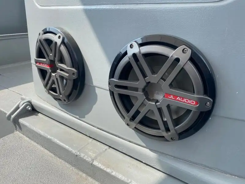 Kapal feri untuk dijual