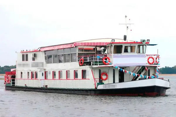 Container ship for sale