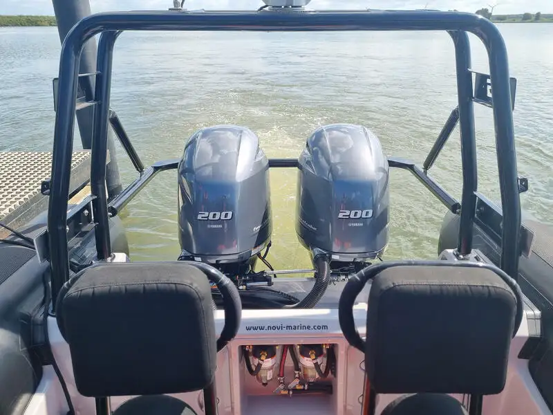 Kapal kontainer untuk dijual
