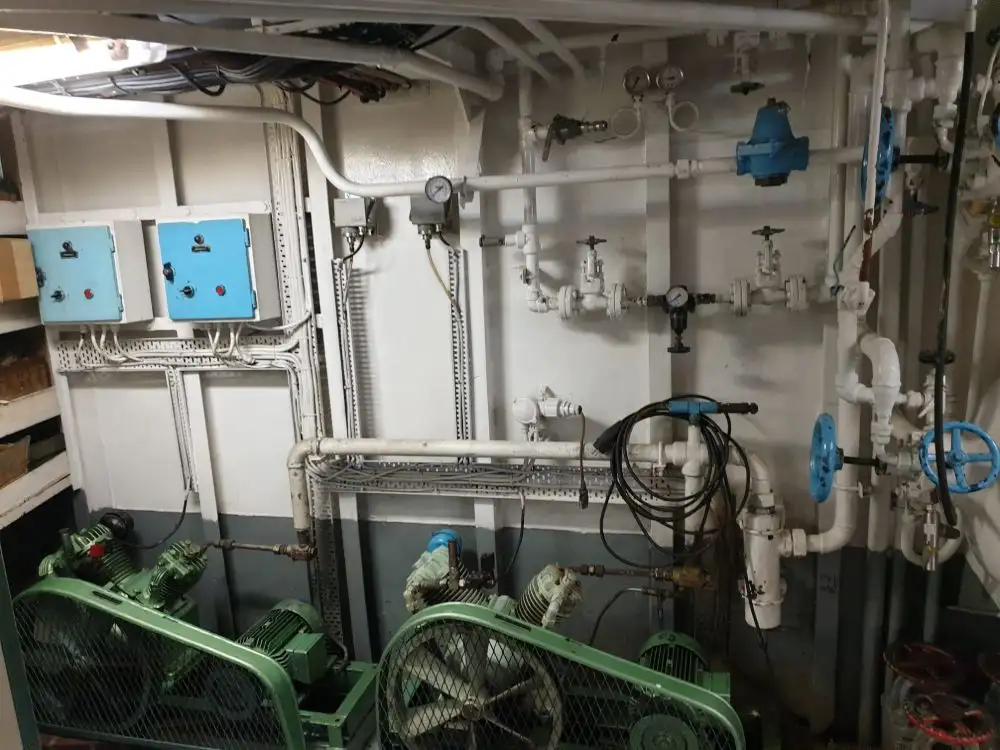 Kapal tunda untuk dijual