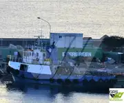 Kapal penarik dijual