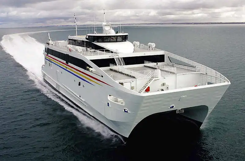 Kapal RoPax untuk dijual