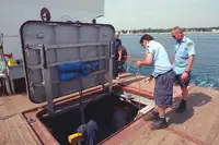 Kapal keruk untuk dijual