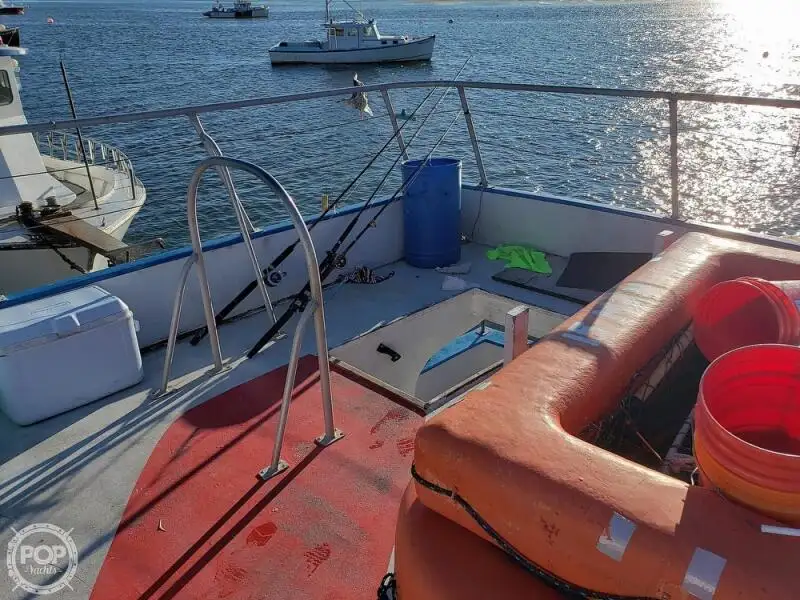 Kapal feri untuk dijual