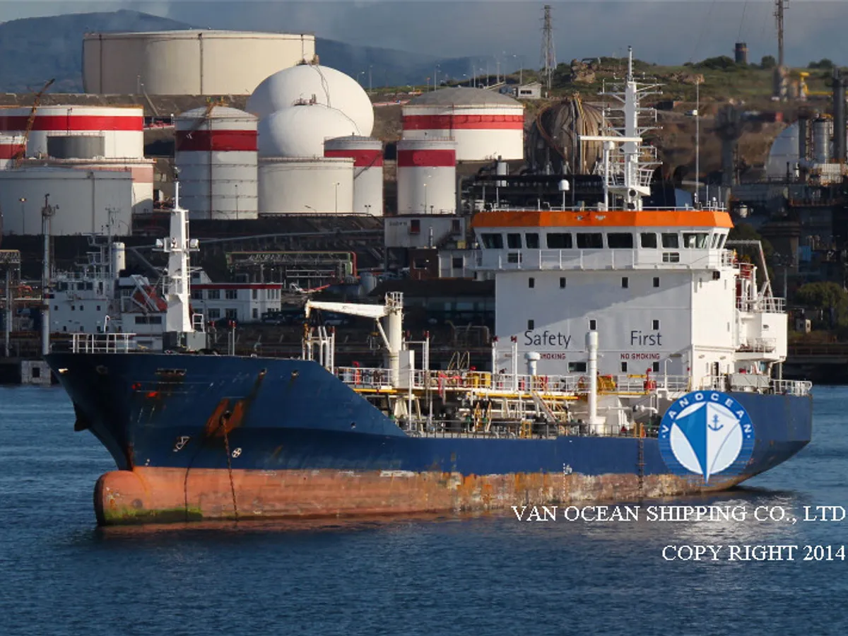 Kapal tanker minyak/kimia untuk dijual