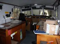 Kapal survei untuk dijual